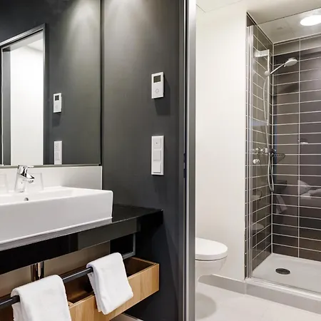 Apartahotel Smartments Hauptbahnhof 4*