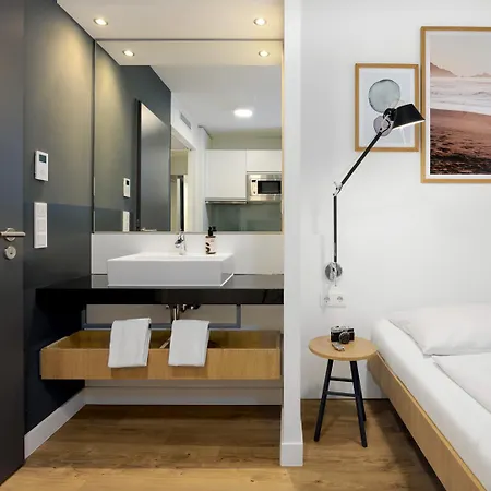 Lejlighedshotel Smartments Hauptbahnhof 4*