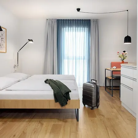 Smartments Hauptbahnhof 4*