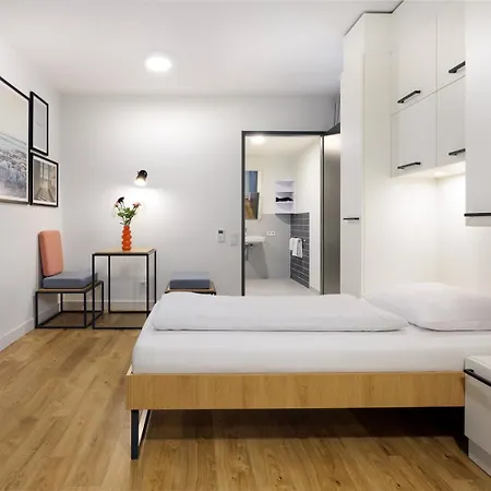 Lejlighedshotel Smartments Hauptbahnhof 4*