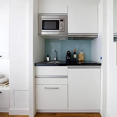 Lejlighedshotel Smartments Hauptbahnhof 4*