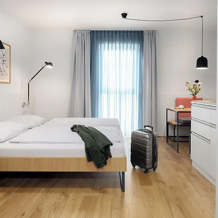 Smartments Hauptbahnhof Апарт-отель 4*