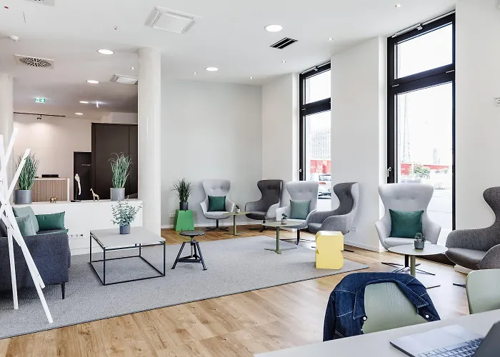 Aparthotel Smartments Hauptbahnhof 4*